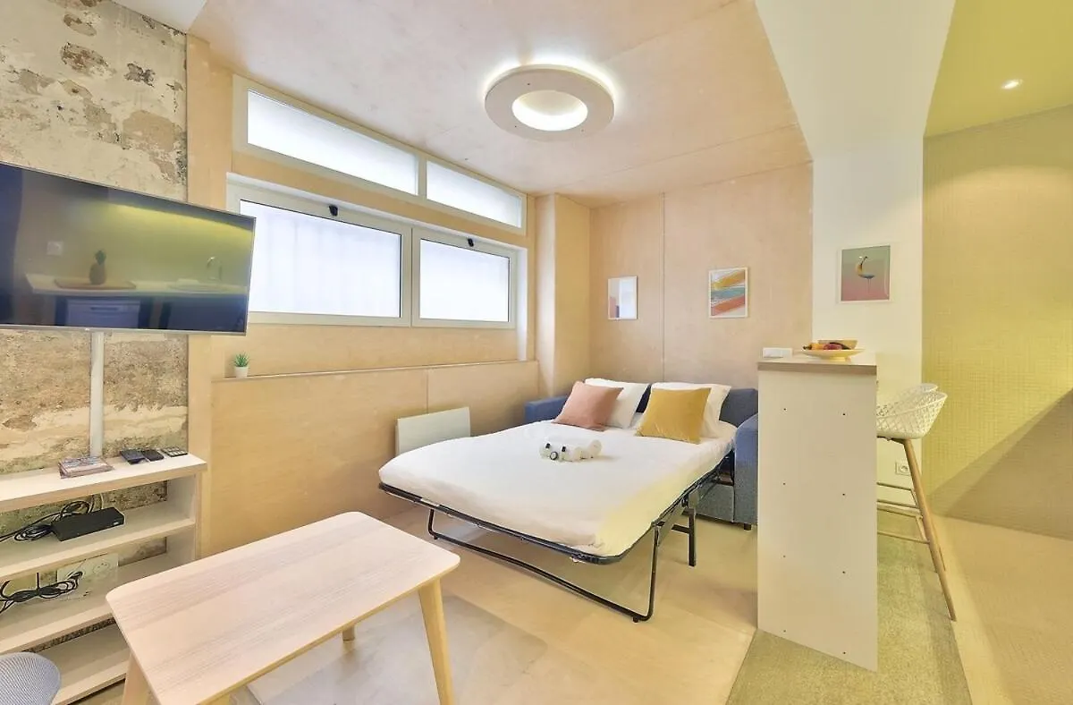 아파트 Paris City Centre, St Lazare Station, Metro, Theatre Mogador, Casino De Paris, Trianon, Moulin Rouge, Sacre Coeur, Galeries Lafayette, From 1 To 4 Guests 프랑스